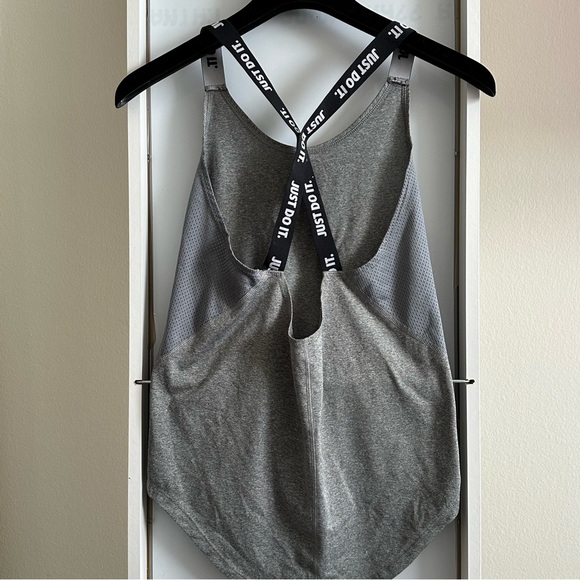 Nike Dri Fit Crisscross Back Just Do It Logo Strap Grey Active Tank Top Size XS - Picture 8 of 11